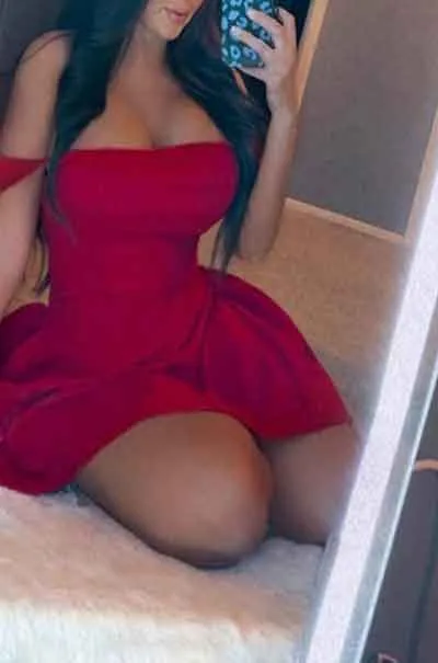 Camilla Sand